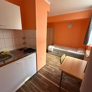 Budget Station Aparthostel Apartamento