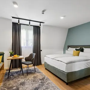 Nena Muenchen Apartahotel